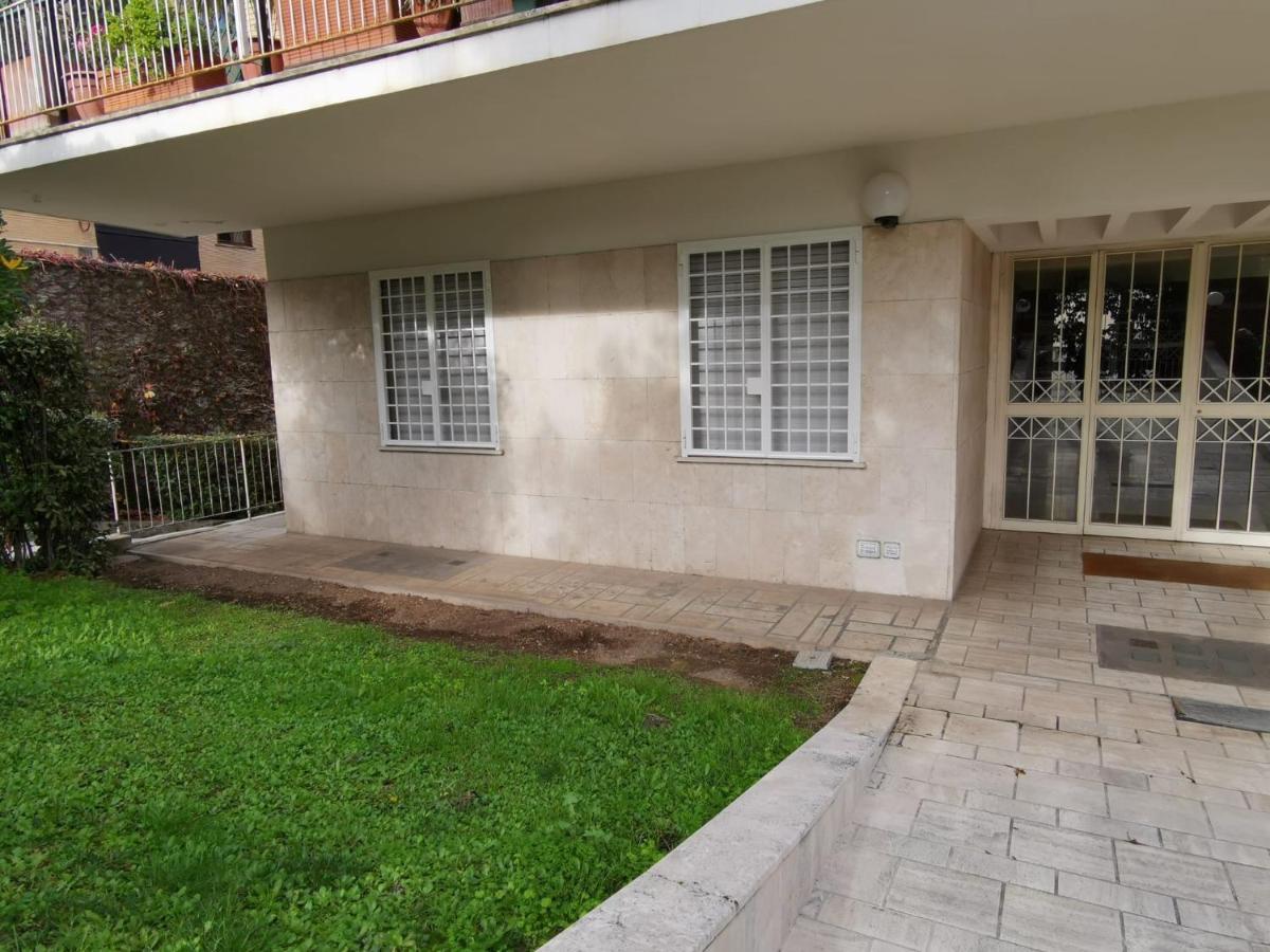רומא Domus B Corso Francia Apartment מראה חיצוני תמונה